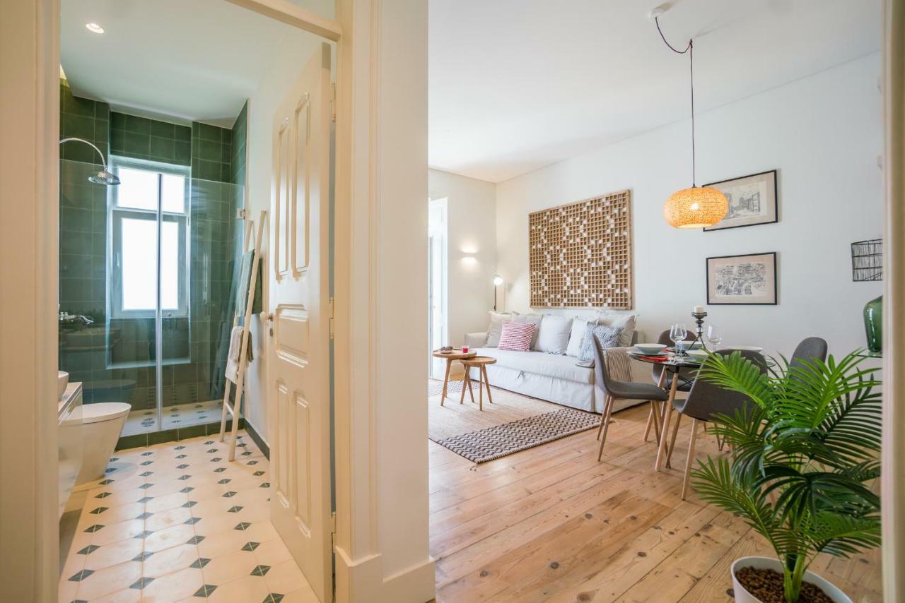 Stylish Apartment Near Av. Liberdade Lisbon Exterior photo