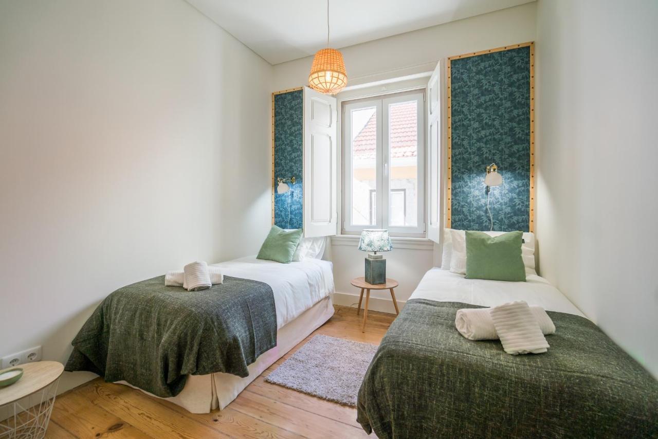 Stylish Apartment Near Av. Liberdade Lisbon Exterior photo
